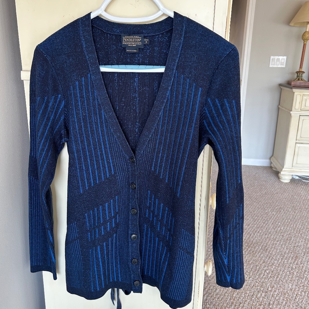 Pendleton Cardigan Sweater - size small